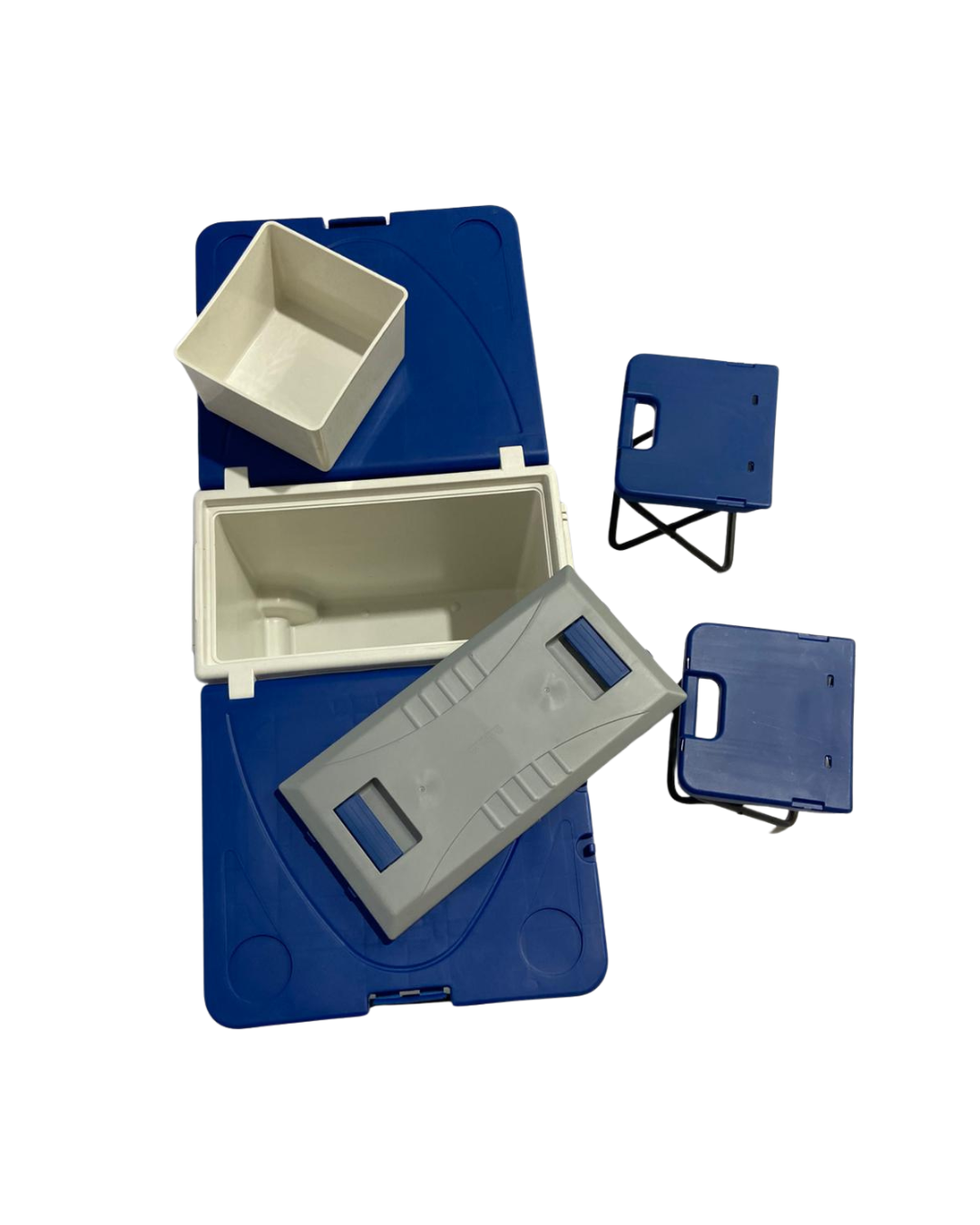 CONSERVADORA 32L CON MESA Y SILLA PLEGABLE C/RUEDAS