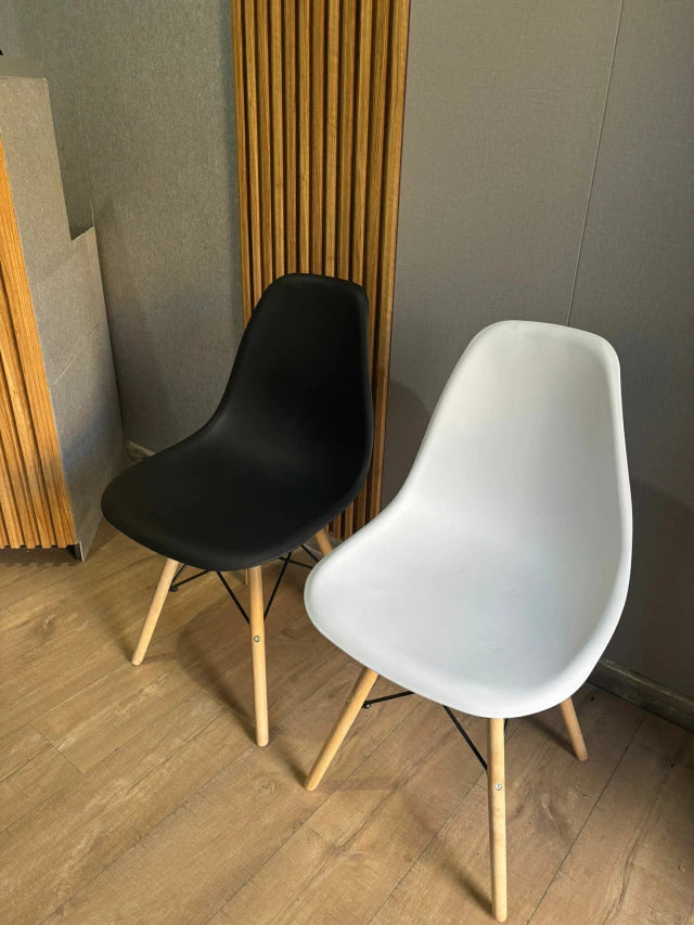 Silla Eames Ena