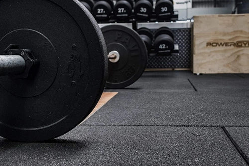 Piso De Goma Caucho Para Gimnasio Crossfit 1m x 1m x 1,5cm